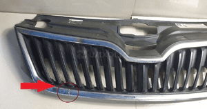 Skoda rapid atrapa gril zderzaka przód 5JA853668 2