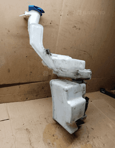 Zbiorniczek płynu spryskiwaczy pompki VW Passat B6 3C0955453E 5