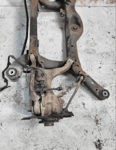 WÓZEK BELKA PIASTA tył Audi A8 D4 4,2TDI Quattro 2