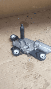 SILNICZEK WYCIERACZKI TYLNEJ FORD FOCUS MK2 1.8TDCI 0390201875 6