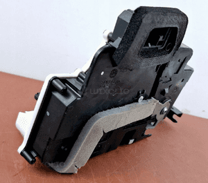 Audi A6 C8 ZAMEK DRZWI LEWY PRZÓD 4K1837015K 5