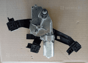 Peugeot 207 silniczek wycieraczki tyl tylny 1