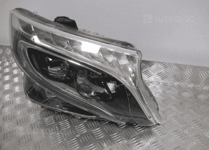 Lampa przednia przód prawa mercedes vito W447 v-klasa full led 2014-2019 rok 10