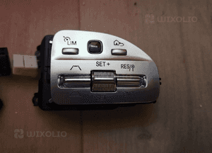 Przyciski kierownicy Mercedes A0999051604 3