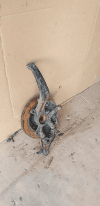 Zwrotnica prawy przód przednia prawa Mazda 6 II 2.2 D 6