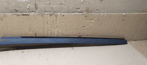 Listwa szyby czołowej prawy przód Renault Clio III 8200699928 3