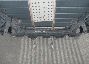 Pas przedni przód wzmocnienie czołowe volvo V40 ii 31385913AA 2012 13