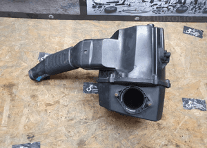 Obudowa Filtra Powietrza Dolot Rura 1.6 TDI VW Polo V Fabia II Seat 2