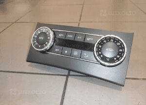 Mercedes W204 lift c-klasa panel klimatyzacji nawiewu przełącznik klimy 3