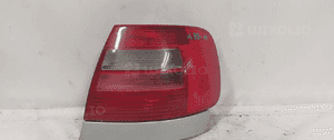 Tyl tylna lampa prawa audi A4 B5 lift sedan 1