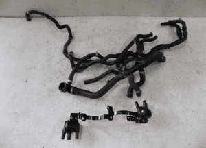 VOLVO XC40 PLUG-IN HYBRID 1.5 PRZEWODY WODY TRÓJNIK 31686567 3