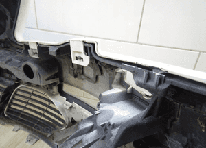 PEUGEOT 308 II T9 ZDERZAK PRZÓD xenon AA36117425 LLU 10