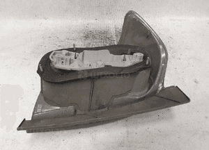 Tyl tylna lampa prawa toyota corolla verso 2 6