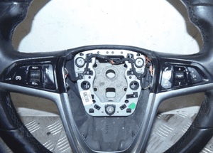 Opel insygnia 2010r kierownica multimedialna 2