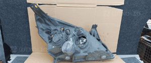 Przod przednia lampa lewa opel vectra c 5