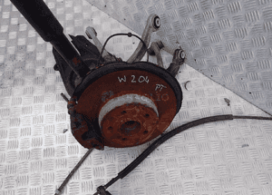 ZWROTNICA PIASTA WAHACZ PRAWY TYL MERCEDES W204 RADOM 2