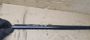 Listwa szyby czołowej prawy przód Suzuki Swift IV 77160-63J0 2