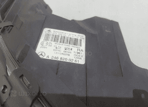 Mercedes B Klasa A246 Lampa przednia H7 - R 13596 5