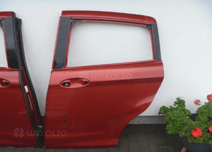Ford b max drzwi tylne prawe lewe 5