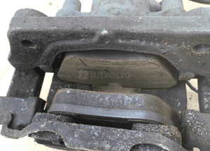 Zacisk prawy przód Bmw 3 E90 E91 04-12r 5