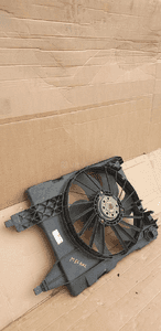 Wentylator chłodnicy wiatrak Renault Megane II 8200151464 4