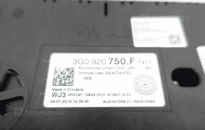 Zegary licznik vw passat B8 50964KM 3G0920750F 7