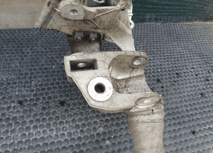 Sanki 8T0399315J Belka Wózek Zawieszenia Trawers Przod Przednia Audi A4 B8 A5 8T 29
