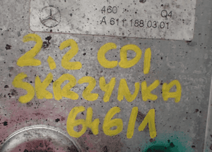 Chłodnica oleju mercedes 2.2 cdi A6111880301 4