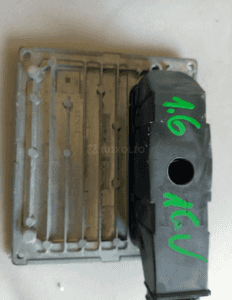 Ford Focus MK2 II 1.6 16v komputer sterownik  silnika  4M51-12A650-HC 9AYC 2