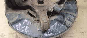 Zwrotnica prawy przód przedni Toyota Avensis T25 6