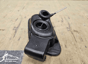 Klapka 5G0809857A 5G0809999A Wlewu Paliwa Wlew Czerwona LY3D VW Golf VII 7 Diesel 25