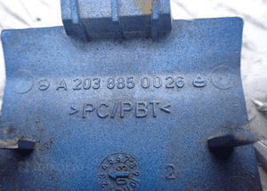 Zaślepka haka przód c-klasa W203 A2038850026 radom 2