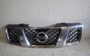 Atrapa grill gril nissan navara 3 iii 2010- 1