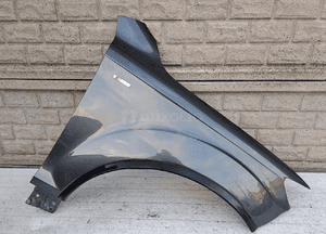 Błotnik przedni prawy audi Q7 4L 05-15 1