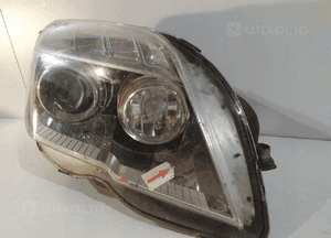 Mercedes W204 GLK Lampa Xenon Skr. R - 15124 2