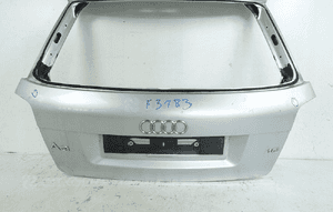 AUDI A3 8P 2004- POKRYWA KLAPA BAGAŻNIKA 4