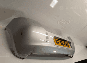 Zderzak tył tylny toyota yaris 2 ii 1E7 srebrny 2