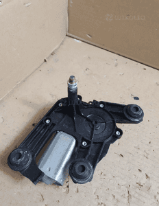 PEUGEOT 5008 I 12r silniczek wycieraczki tył 9680477480 53031812 3