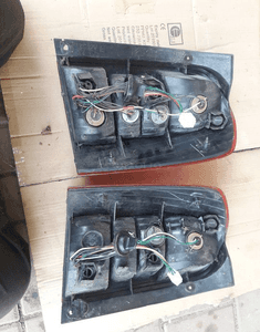Mazda MPV 99-06 lampa tylna tył lewy Lewa orginał 4