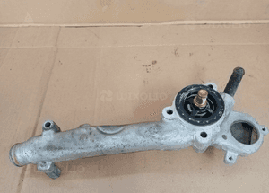 Obudowa termostatu termostat Peugeot 407 3.0 V6 2