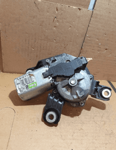 OPEL CORSA D SILNICZEK WYCIeraczki tył oryginał 13163029 2