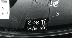 PEUGEOT 308 II T9 H/B lampa tylna prawa prawy tył 2014-2021 9677817580 5