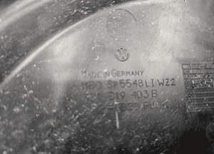 VW Passat B6 podszybie lewe 3C0619403B 2
