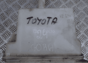 Zbiorniczek spryskiwaczy toyota corolla verso 2