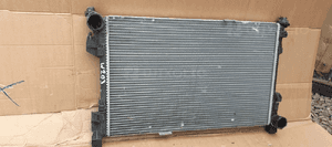 Chłodnica wody płynu Mercedes W203 2.2 CDI A2035001103 4