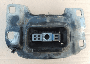 Ford Focus MK3 lift poduszka lapa skrzyni biegow 2