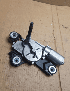 } SILNICZEK WYCIERACZKI TYŁ FORD FOCUS MK3 nr 0390201205 / BV61-17K441-AA 1