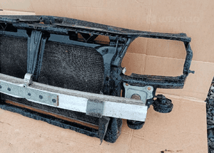 Pas przedni kompletny chłodnice Audi A3 1.8T 3