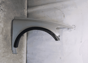 Błotnik prawy przedni przód volvo C30 przedlift srebrny 426 1