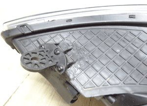 Hyundai IX20 lampa prawa przód przednia soczewka 9
